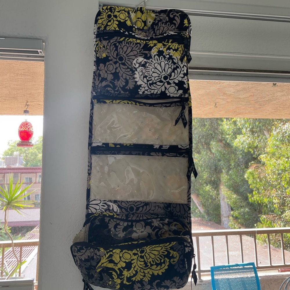 Baroque travel hanging make up bag and organizer